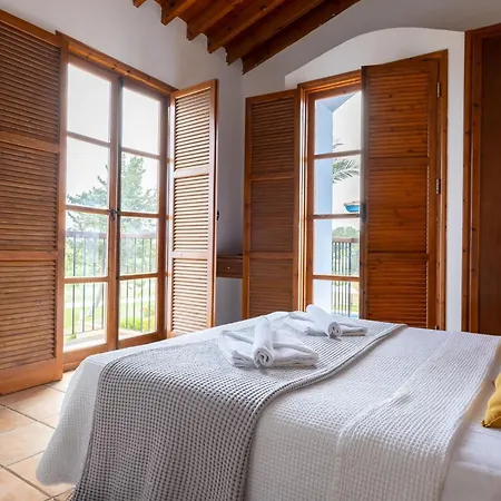 Schoenes Ferienhaus Mit Balkon In Chrysochous 펜션